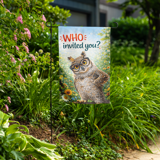 Who_Invited_You_Owl_Garden_Flag__Funn_Lifestyle_Mockup.png_15482063